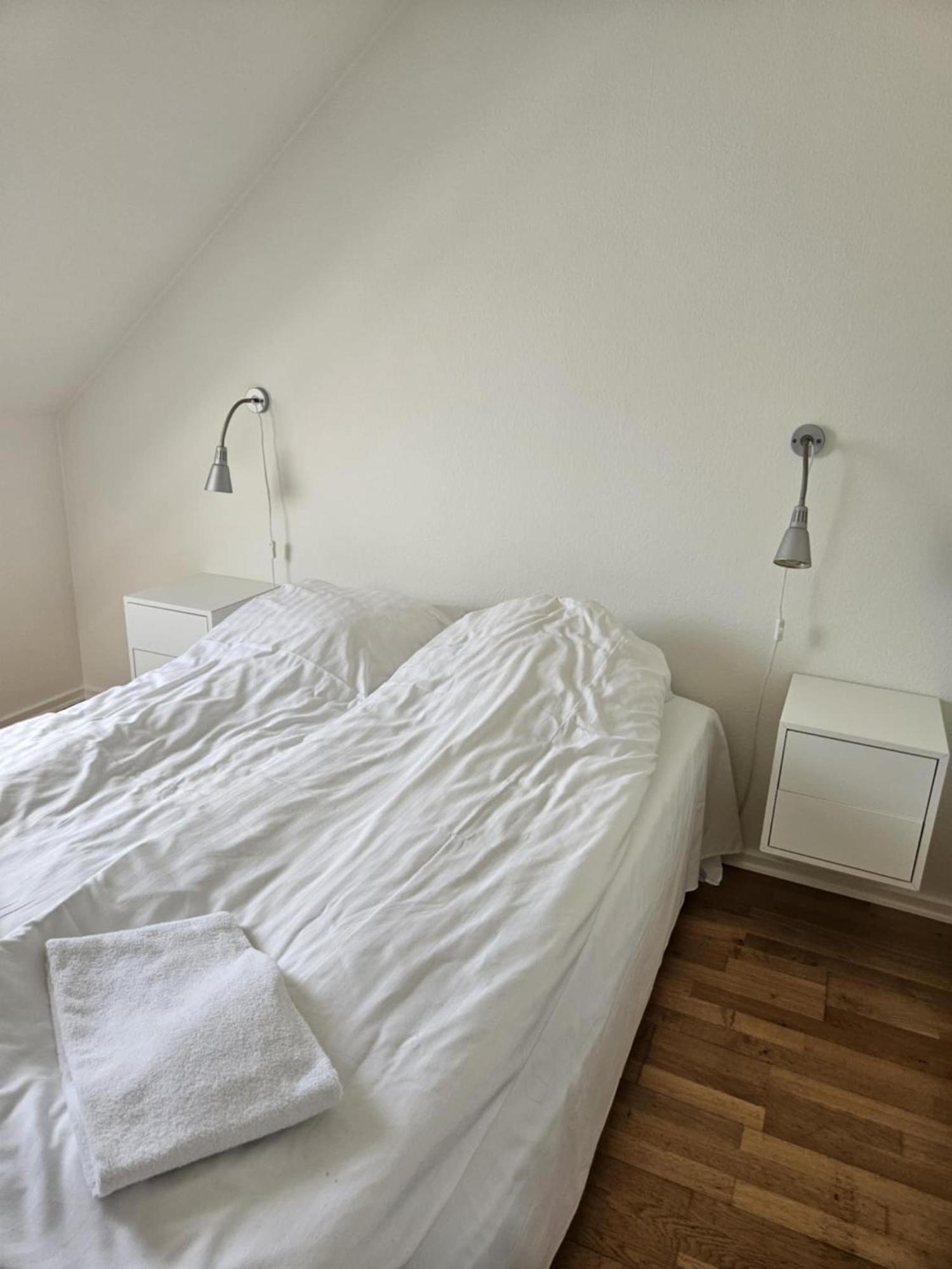 Kirke Saaby Forsamlingshus Motel Eksteriør billede